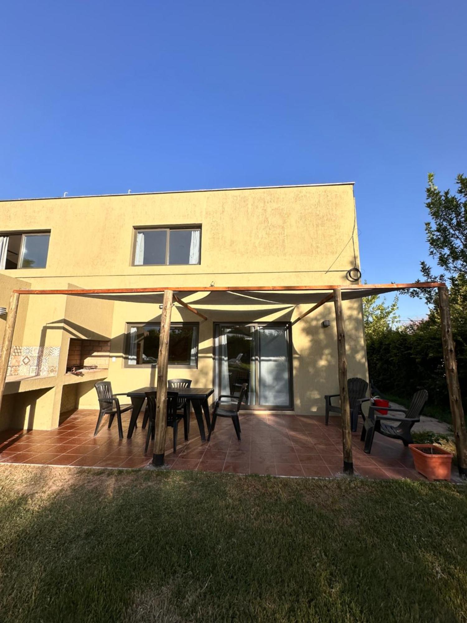 Duplex Cerezos Vistalba Apartment Lujan de Cuyo